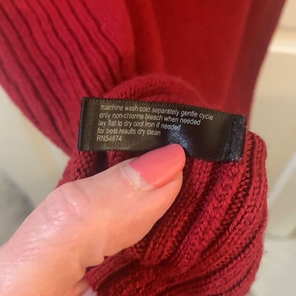 THE LIMITED SWEATER DRESS DARK RED DOLMAN SLEEVE CORPCORE SZ MED PETITE - Picture 8 of 9